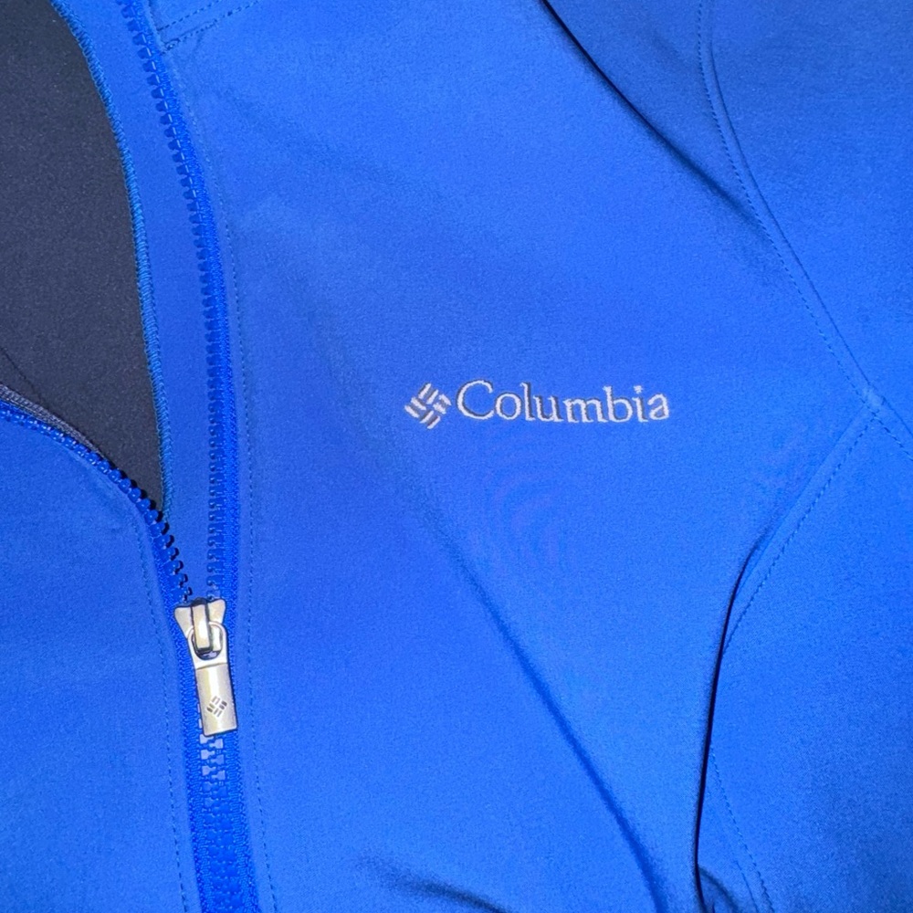 Columbia Vibrant Blue Outdoor Jacket